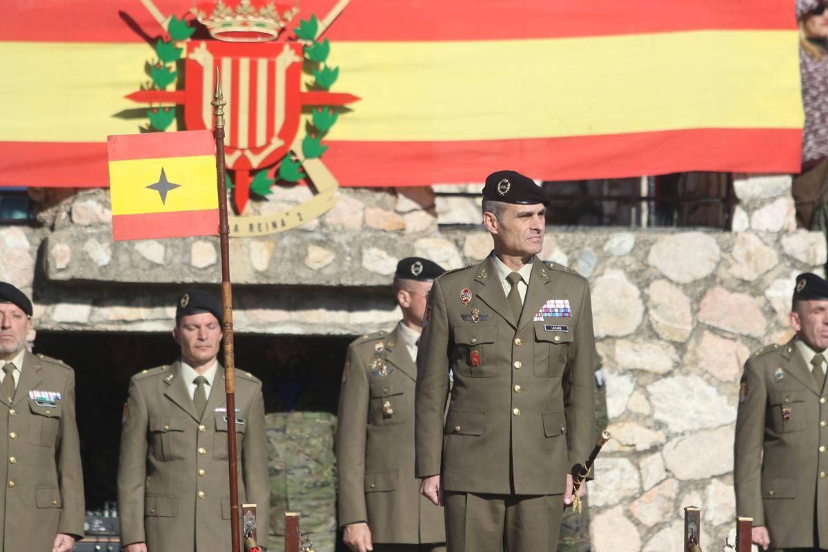 Parada militar de la Brigada Guzmán el Bueno X en Cerro Muriano