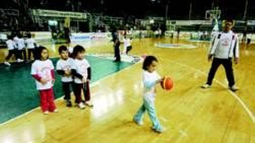 La escuela Babybasket del Cáceres 2016