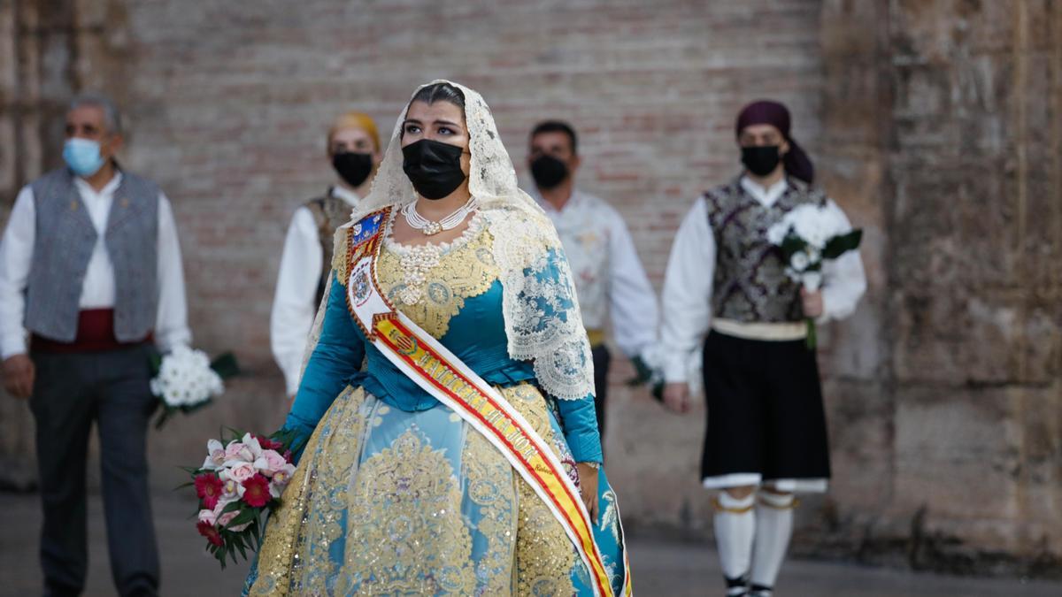 Búscate en el primer día de Ofrenda por las calles del Mar y Avellanas entre las 20:00 y 21:00 horas