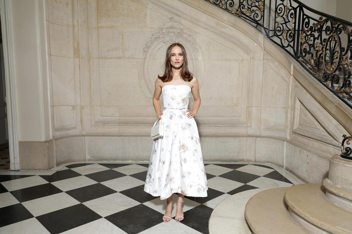 La oscarizada Natlie Portman en el show de Alta Costura de Dior.