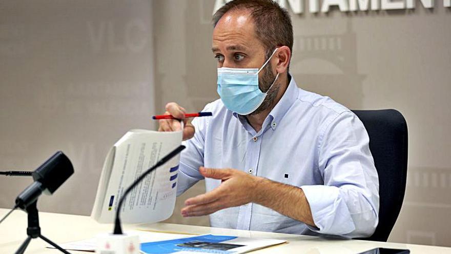 Aarón Cano, durante la rueda de prensa.  | LEVANTE-EMV