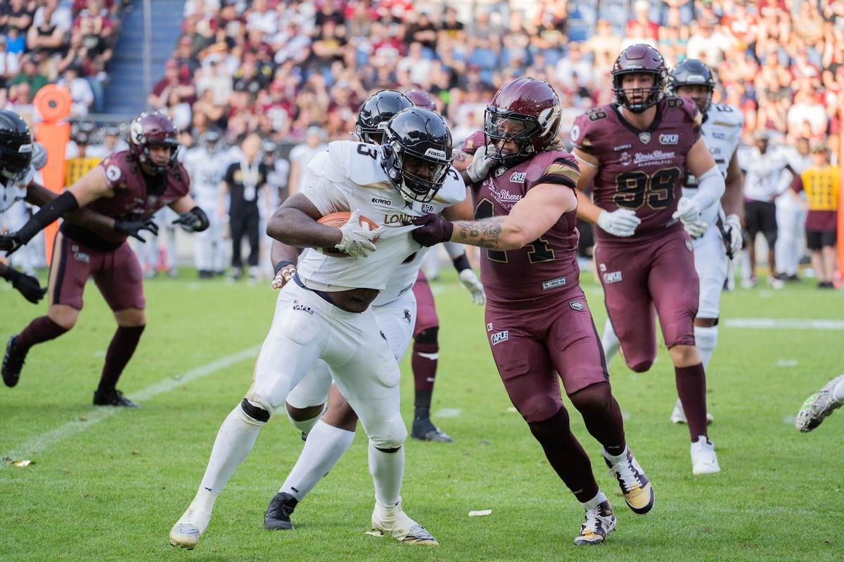 Rhein Fire trifft auf die London Warriors.