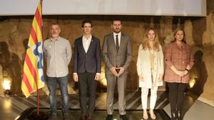 El govern de Badalona evidencia diferències internes entorn del desallotjament de la nau del carrer Progrés