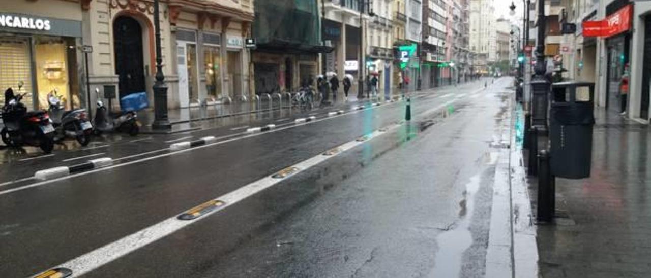 Menos coches y el bus más rápido tras el cambio en la calle Russafa