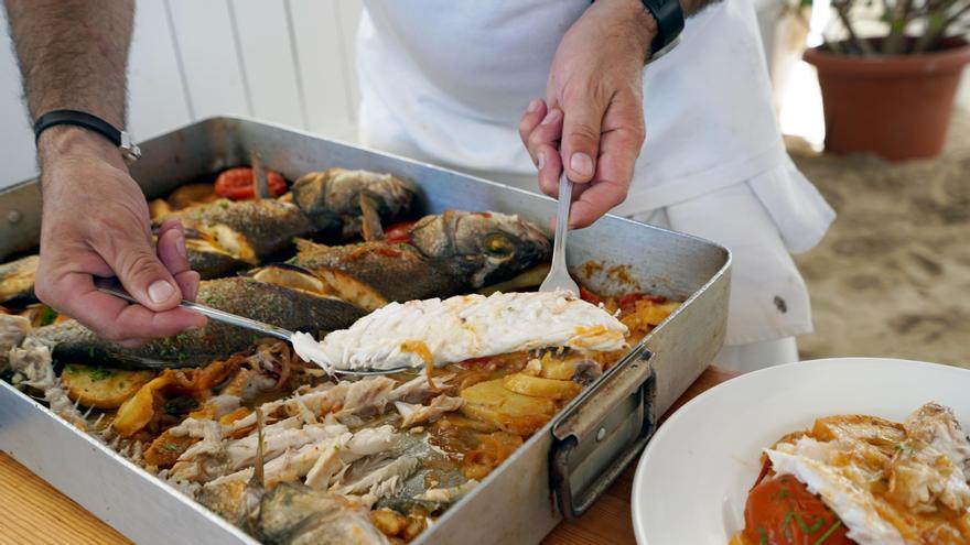 Pescados frescos que se sirven para que el comensal se dedique solo a disfrutarlos.