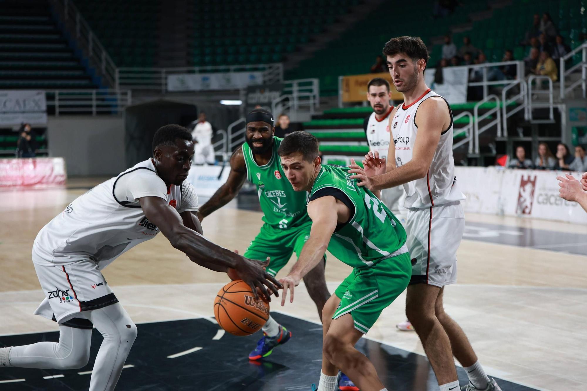 Fotogalería | Las imágenes del Cáceres - Biele ISB