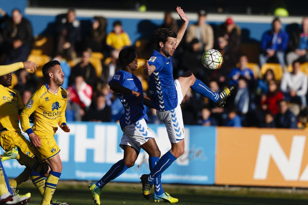 El Oviedo cae derrotado ante el Alcorcón