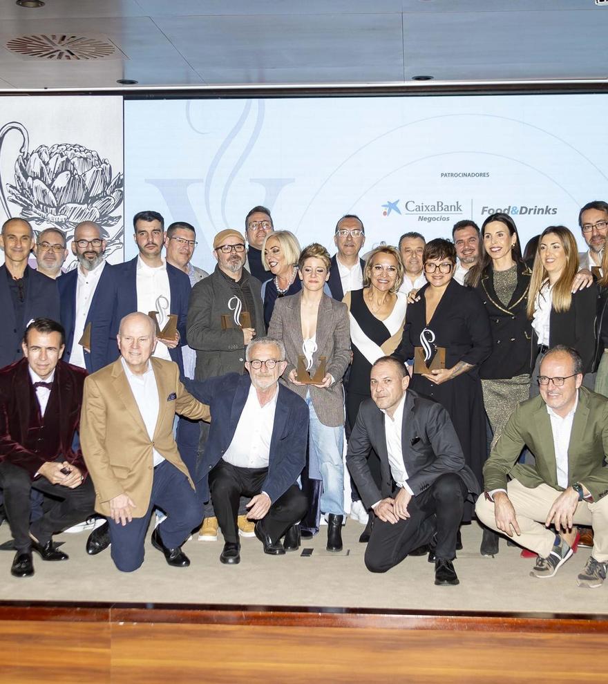 La Academia de Gastronomía premia a Carmencita, al restaurante Abiss de Calp y a Paco Gandía y Josefa Navarro