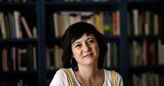La escritora Marta Sanz Pastor gana el premio de periodismo Ciudad de Cáceres Fundación Mercedes Calles y Carlos Ballestero
