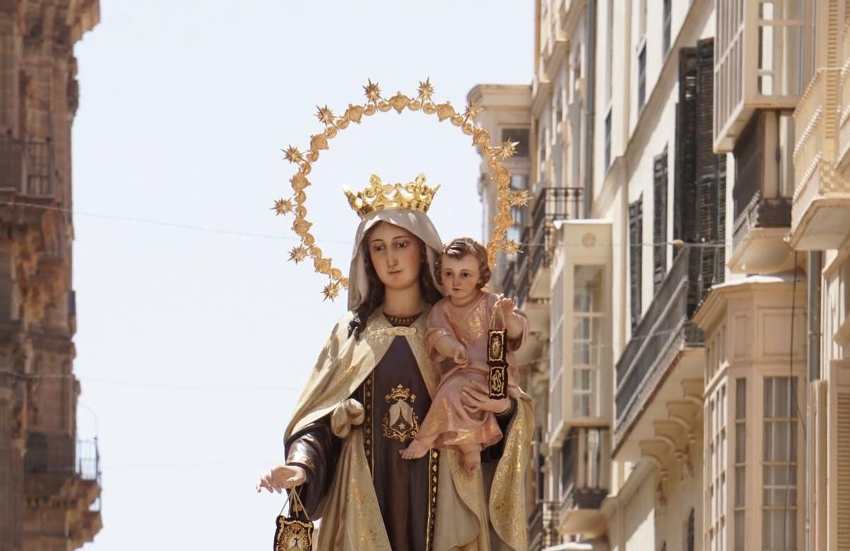 Procesión de la Virgen del Carmen de la Colonia Santa Inés