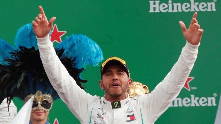 Hamilton se asegura la pole y puede ser hoy pentacampeón