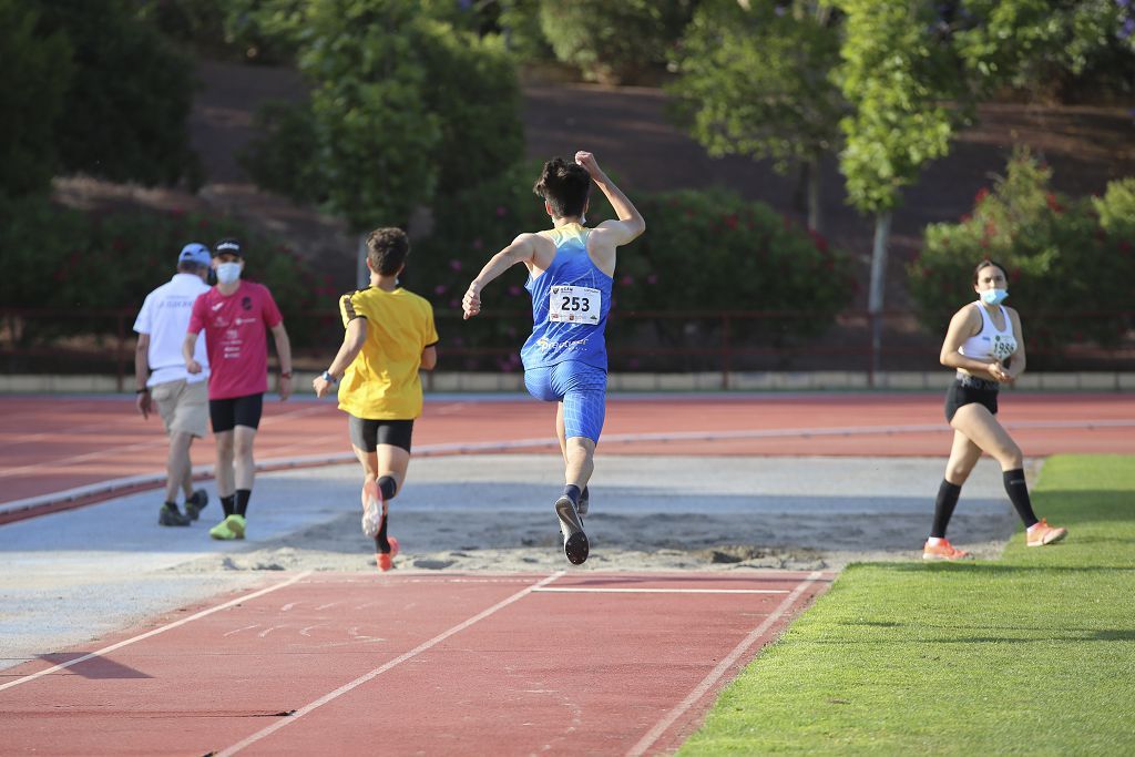 Campeonato regional de atletismo. Primera jornada