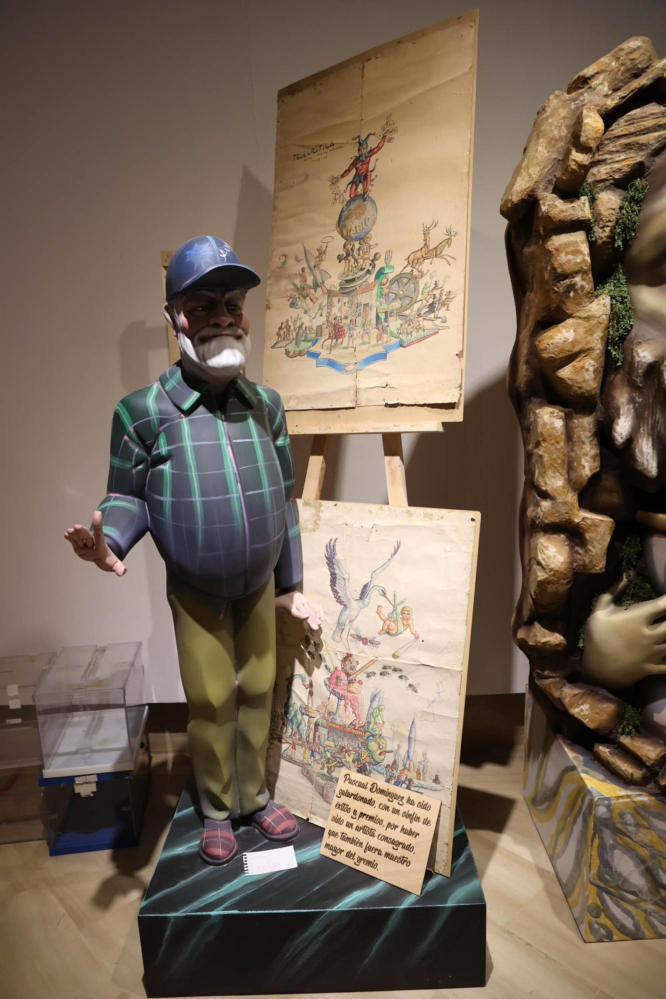 Exposición del Ninot de barracas de Hogueras de 2025