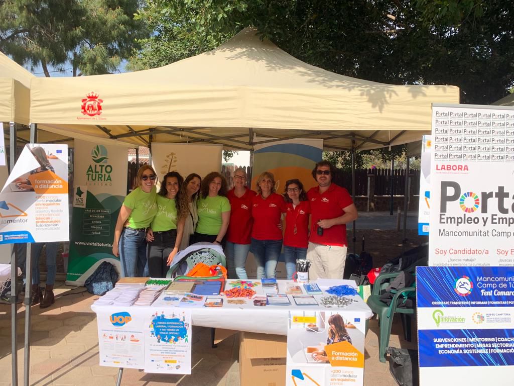 Más de quinientos jóvenes participan en la I Feria Comarcal de Formación Profesional