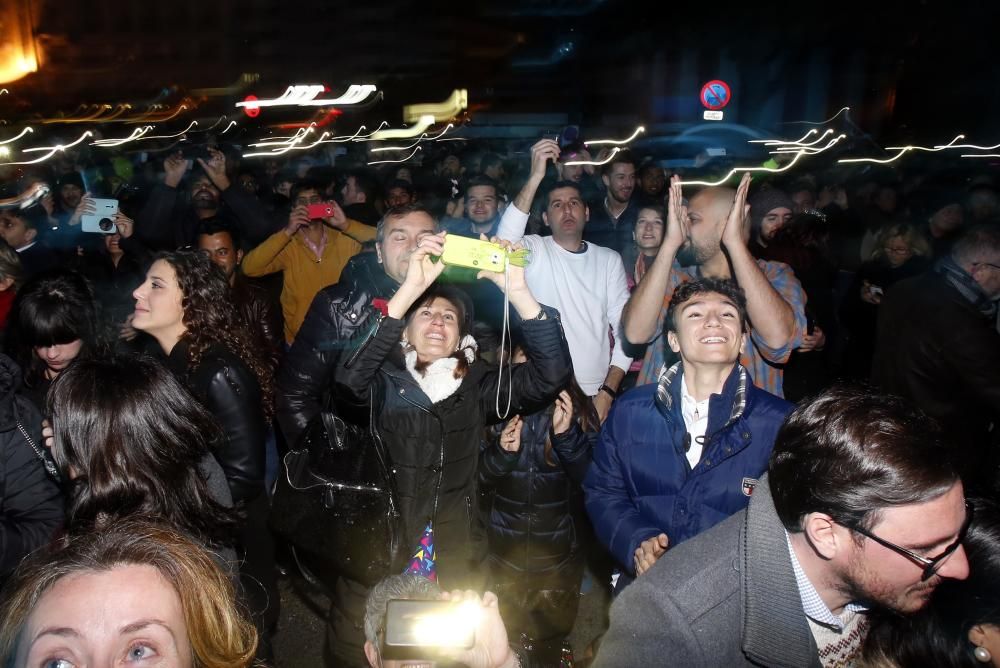 Miles de personas recibieron el año frente al consistorio