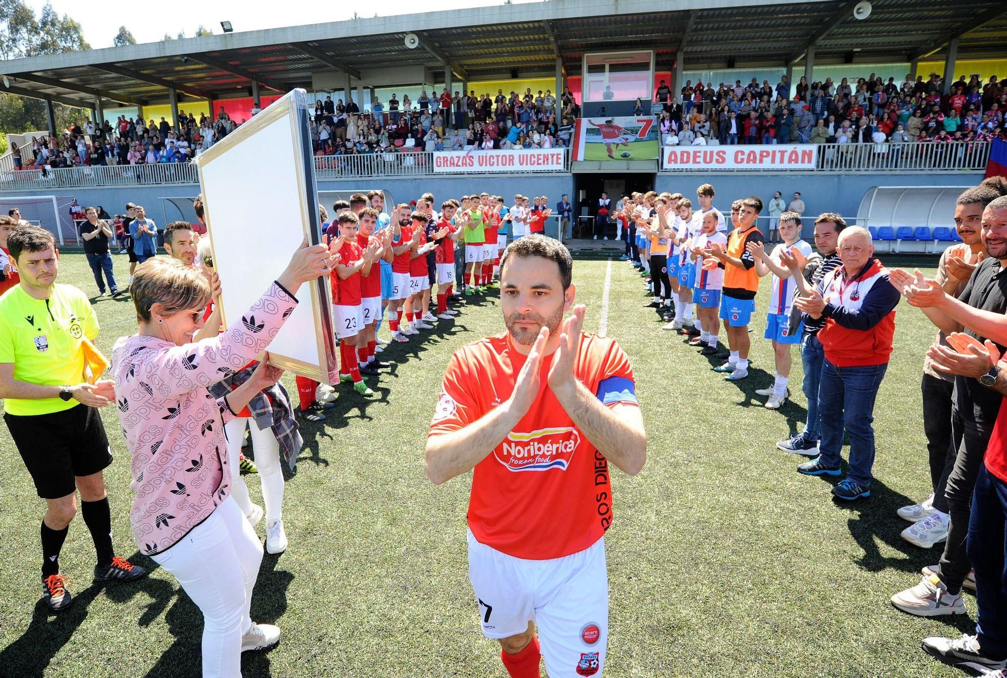 El 'one man club' gallego: Vicente cuelga las botas tras 19 temporadas en el Estradense