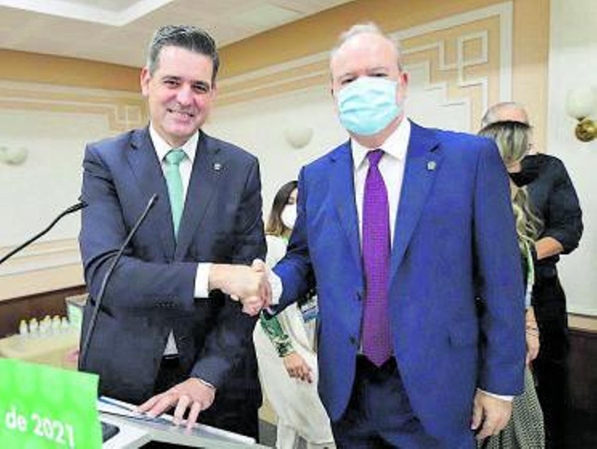 En el acto se eligió al presidente y al secretario general. | JUAN CARLOS CAVAL