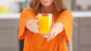 ¿Cuáles son los beneficios de beber un zumo de naranja con espinacas?