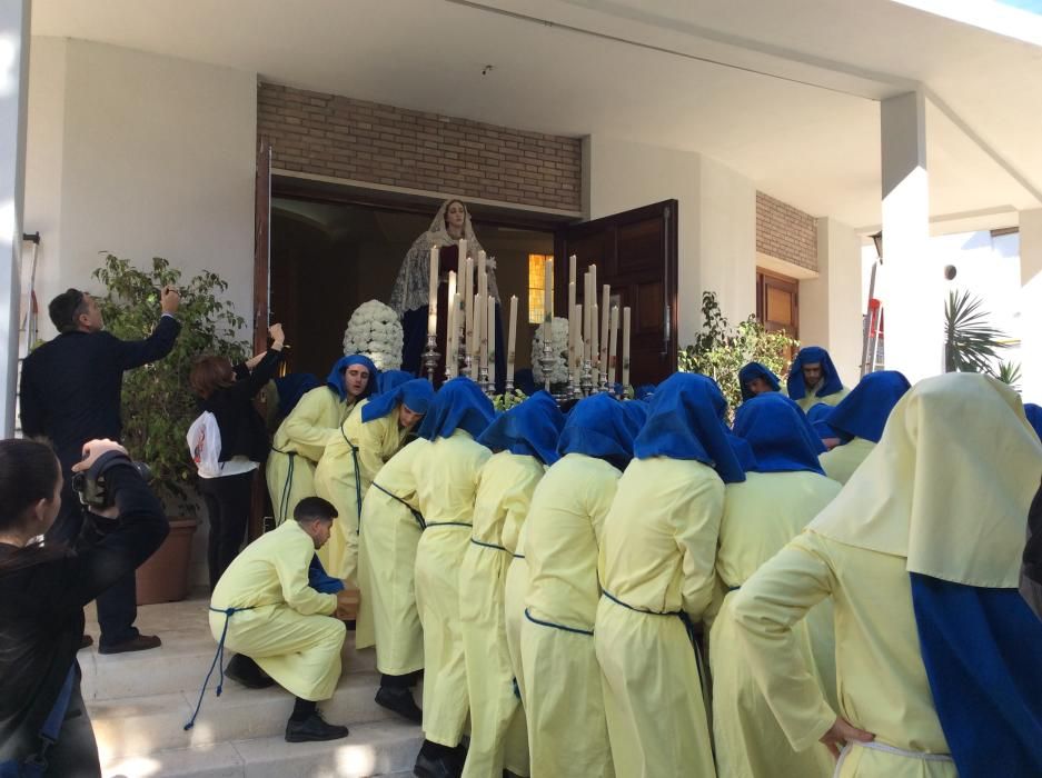 Procesión en el Colegio de Gamarra.