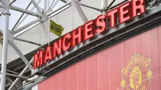 El Manchester United cae un 8% en bolsa tras el 'abandono' catarí