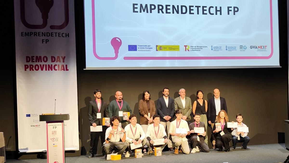 Los ganadores de los premios otorgados con el programa EmprendeTech FP.