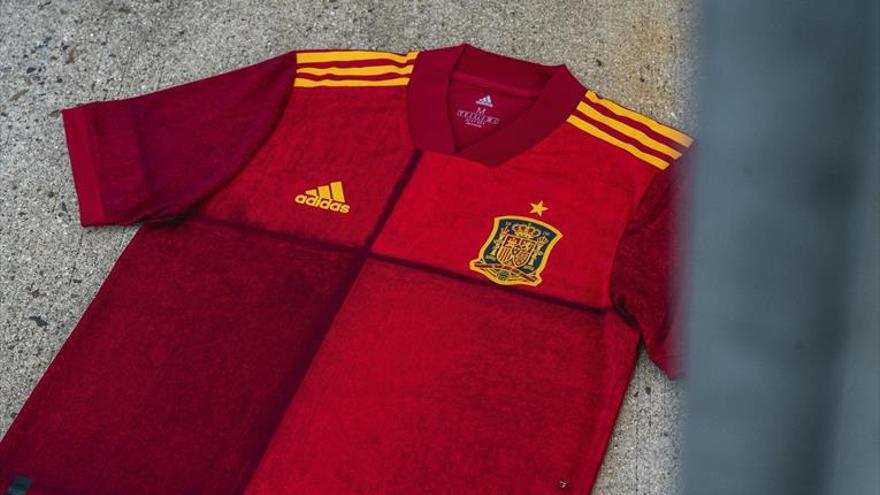 ‘La Roja’ lucirá nueva camiseta el viernes en la cita ante Malta