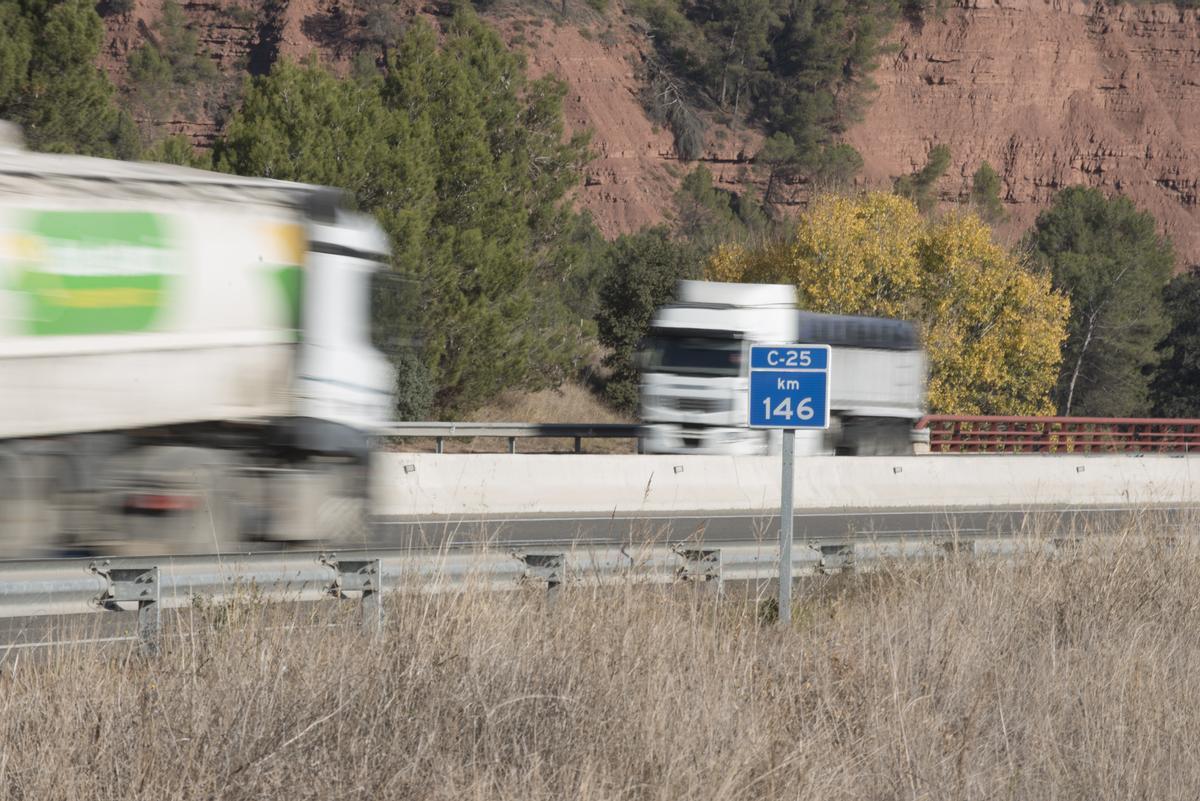 Algunes propostes estudien aplicar un peatge per a camions a l'eix