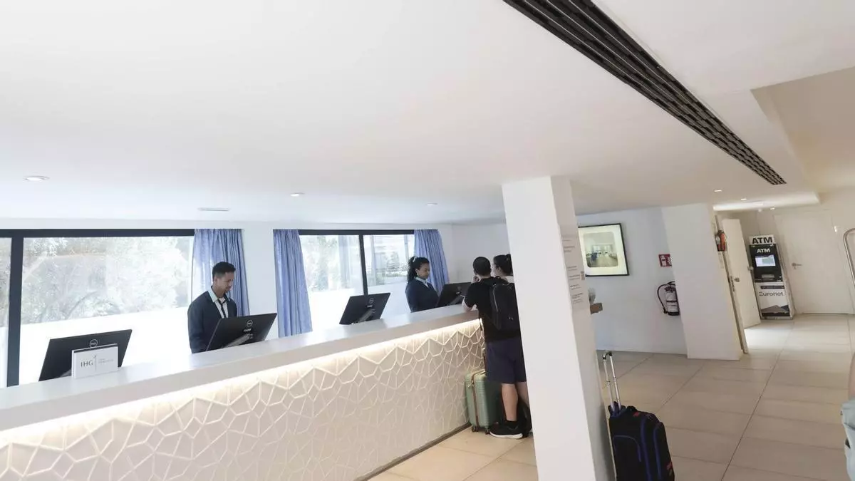 Iberostar estrena en Palma el primer hotel del mundo con hidrógeno verde que cubre "casi un 70% de sus necesidades térmicas"