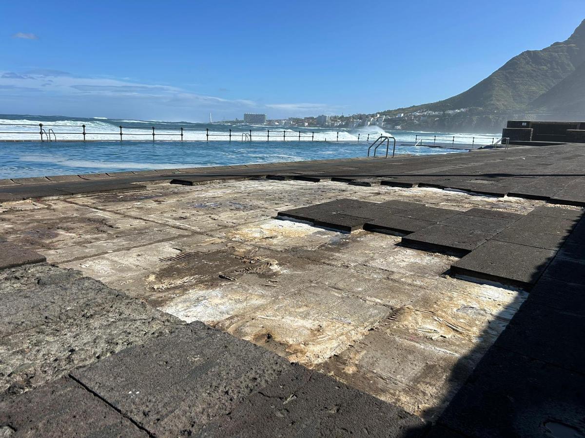 Destrozos en el litoral de La Laguna por la borrasca Therese