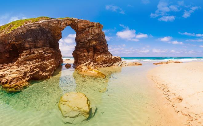 Playa de las Catedrales, Galicia