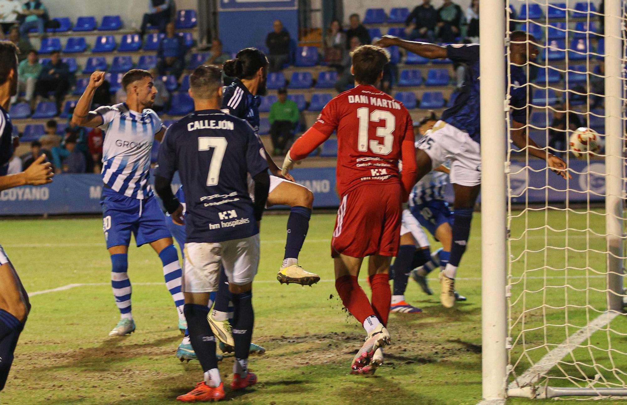 El Alcoyano vuela empujado por la afición