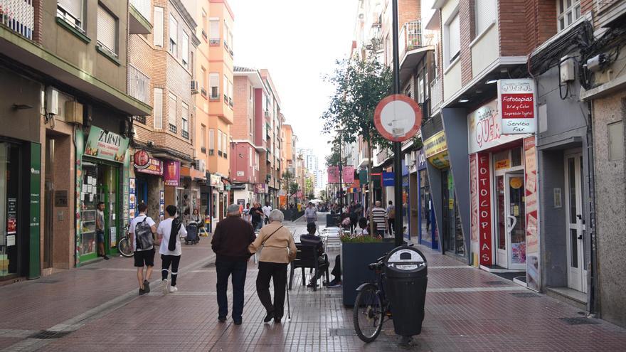 Una reyerta en la calle Delicias termina con un acuchillado