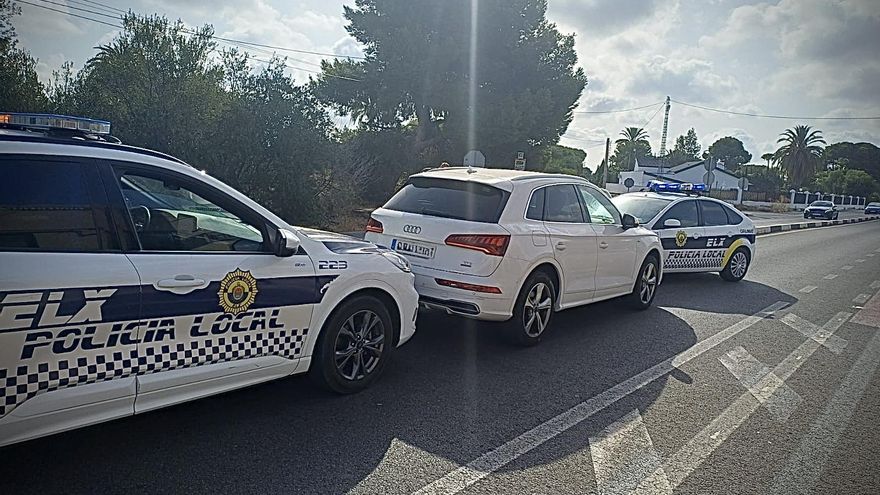 Un agente de la Policía Local de Elche acaba en el hospital tras recibir una patada en la cara de una conductora