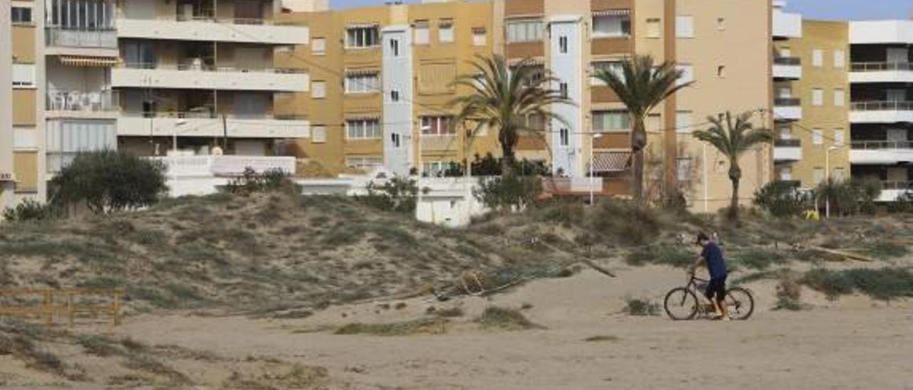 Imagen de la playa de Canet.