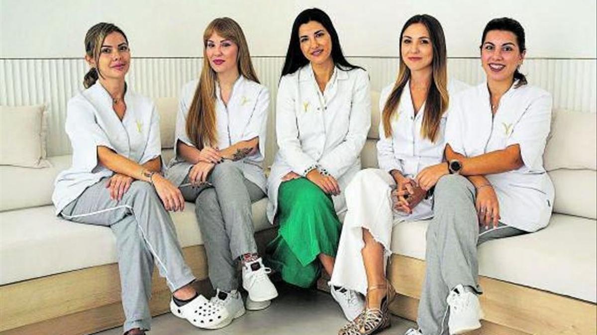El equipo de la clínica Yasmin Al Adib.