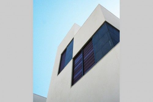 Espectacular casa plurifamiliar con solarium y piscina.