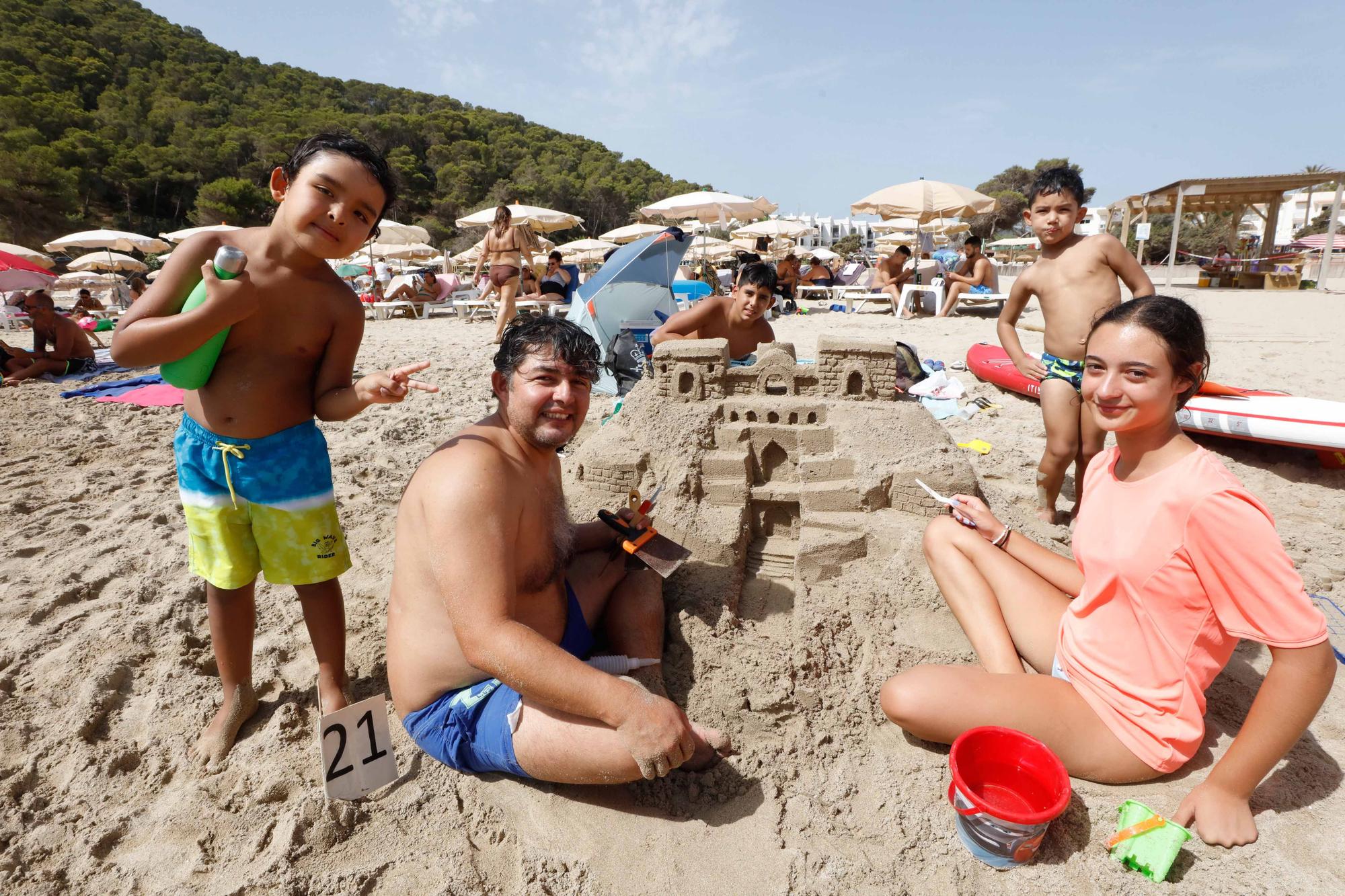 Concurso de castillo de arena en Santa Eulària