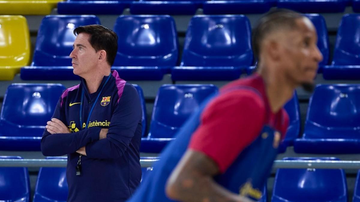 Xavi Pascual, en un entrenamiento con el Barça