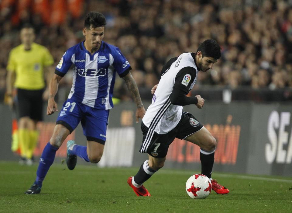 Valencia - Alavés, en imágenes