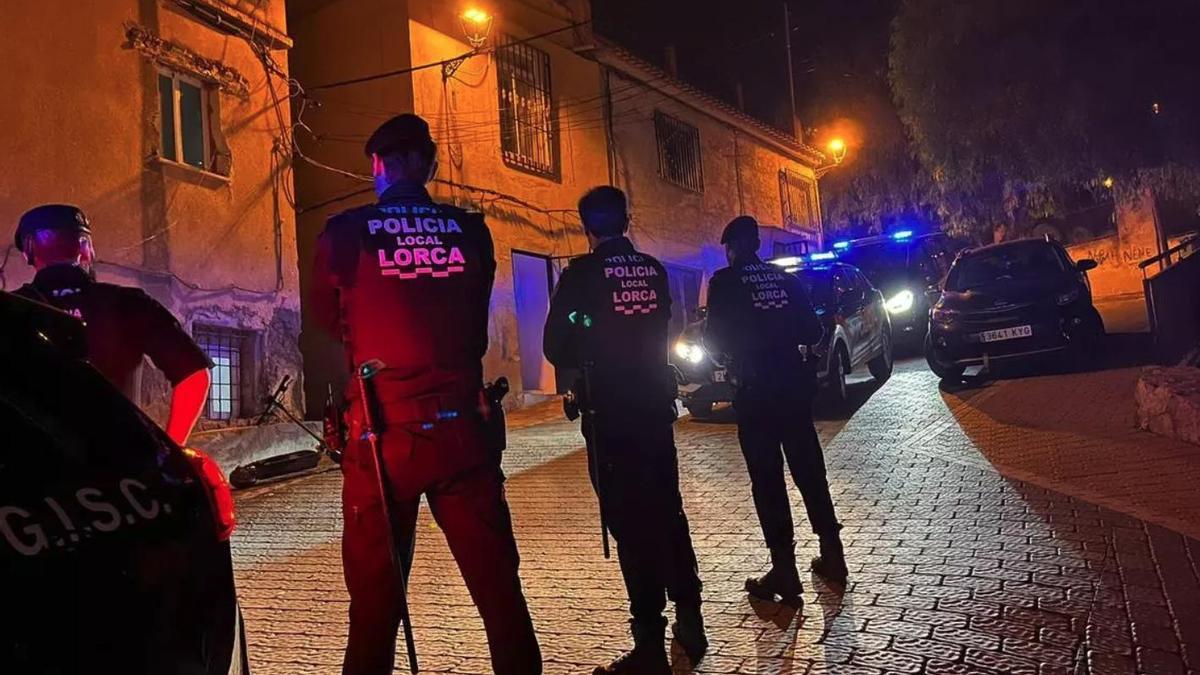 Dispositivo especial de Policía Local, tras los tiroteos sucedidos en Lorca el pasado mes de octubre.