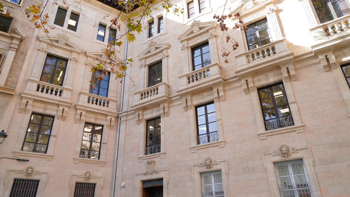 Aspecto de la fachada de la Casa de Socorro rehabilitada.