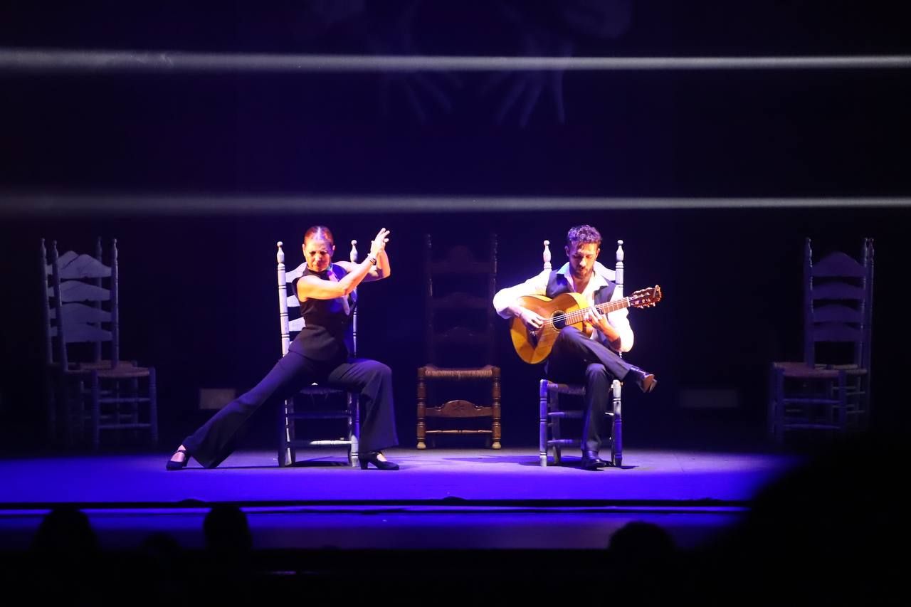 Sara Baras 'vuela' sobre las tablas del Gran Teatro de Córdoba