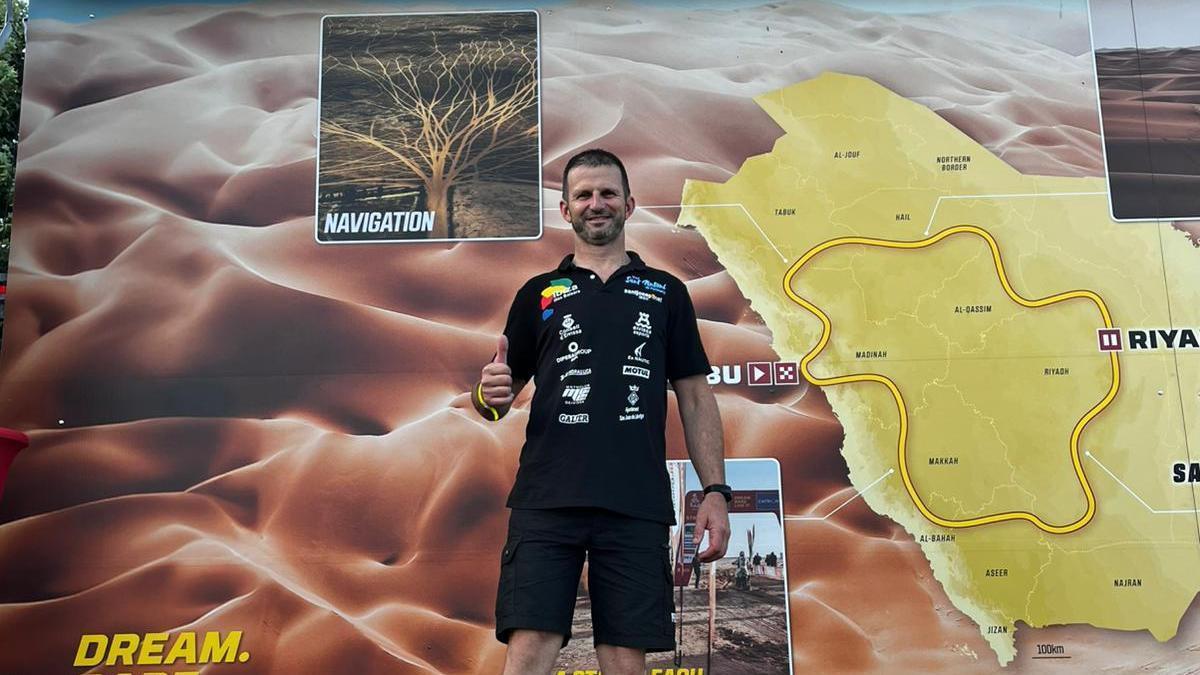 Toni Vingut en la presentación del Dakar.