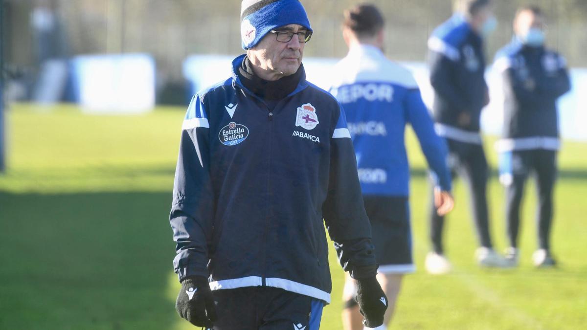 Fernando Vázquez, en un entrenamiento.