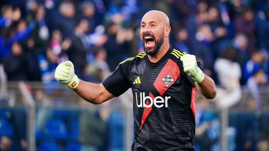 Pepe Reina regresa al Villarreal