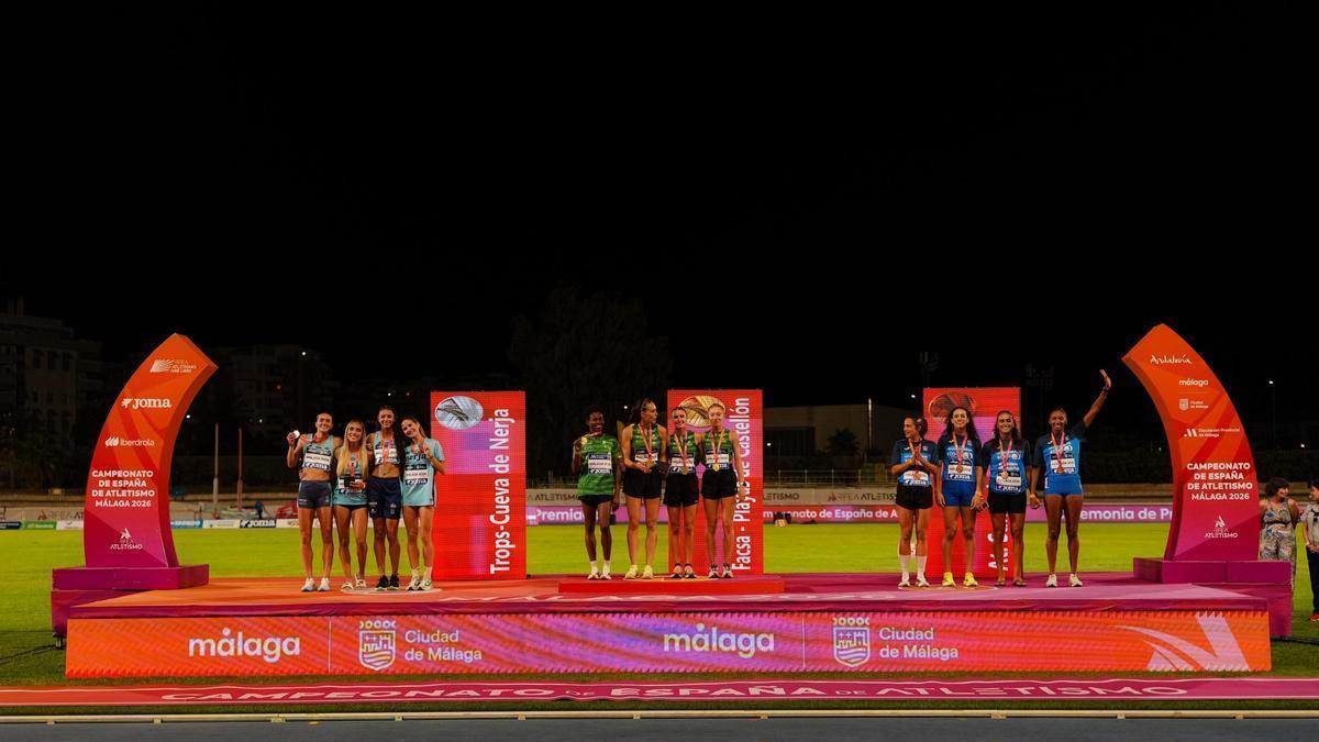 El equipo femenino del 4x400 del Trops-Cueva de Nerja se llevó la plata.