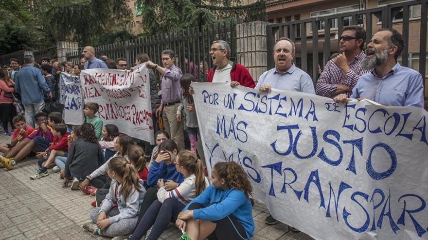 Los padres del Pacheco reclaman la intervención del Defensor del Pueblo