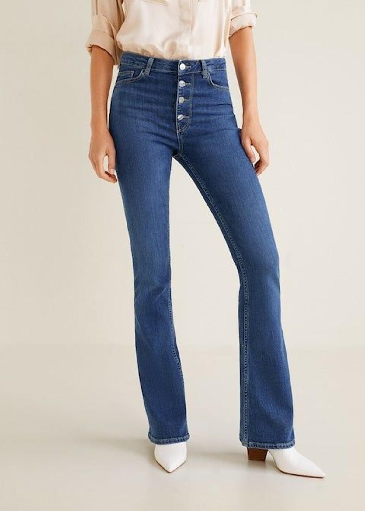 Jeans flare high waist (27,99 €)
