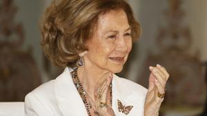 La Reina Sofía durante la entrega los Premios Sociales Fundación MAPFRE 2023, a 10 de octubre de 2023, en Madrid (España).