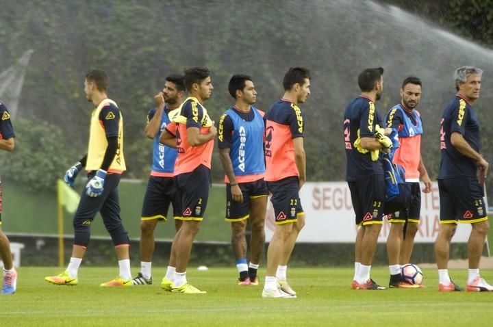 ENTRENAMIENTO DE LA UD LAS PALMAS